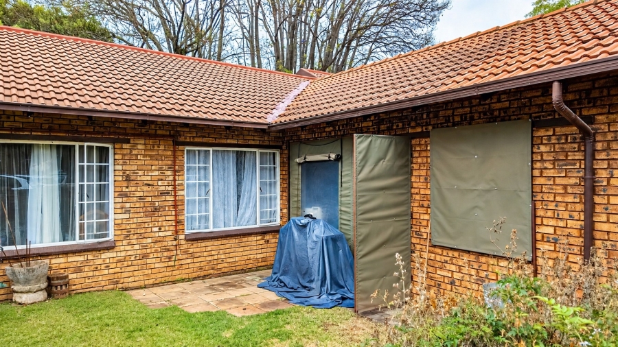 3 Bedroom Property for Sale in Safari Gardens North West